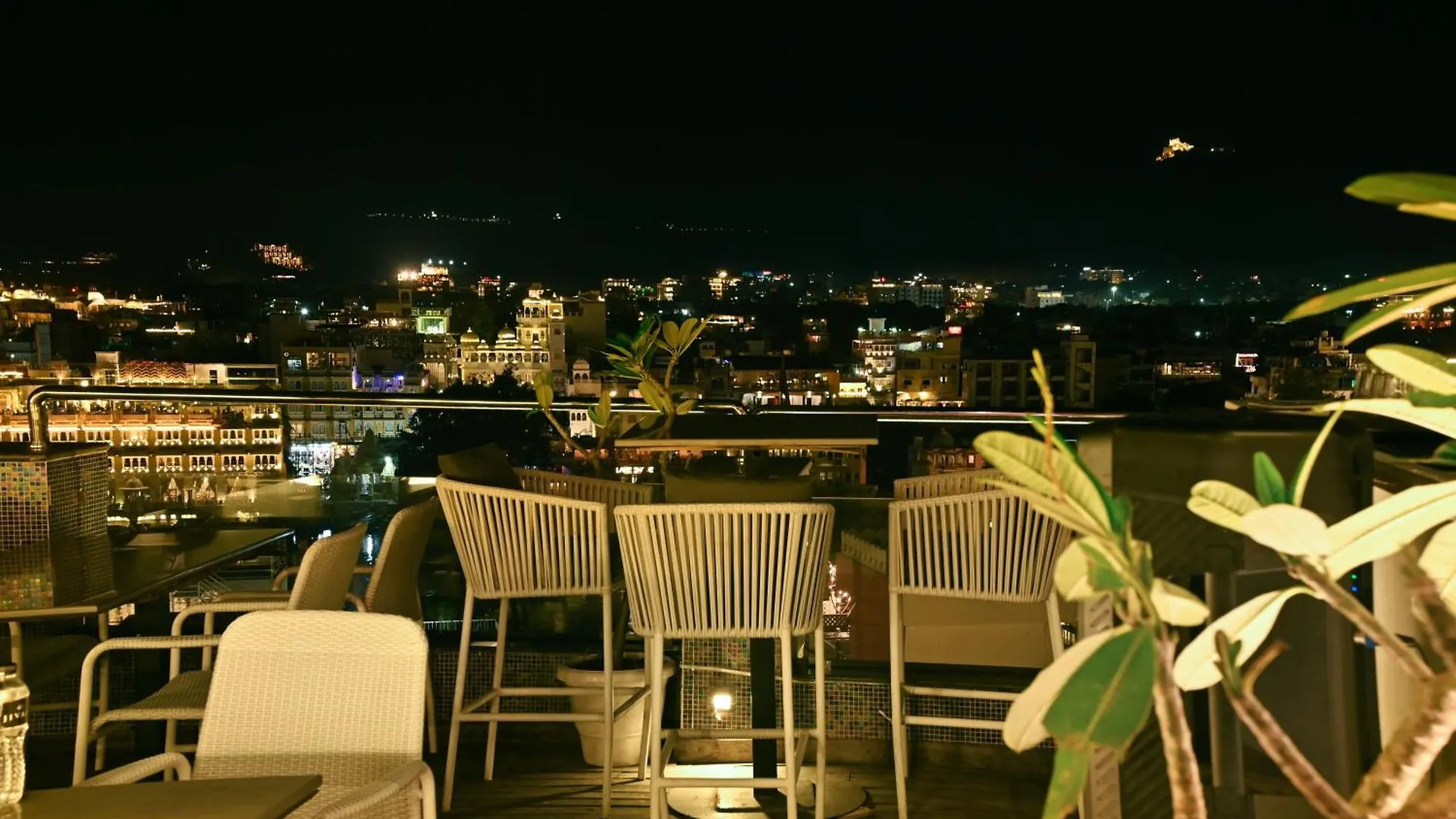 Otc By 4 Lal Ghat - My Downtown Hotels Udajpur 3*,  Indie