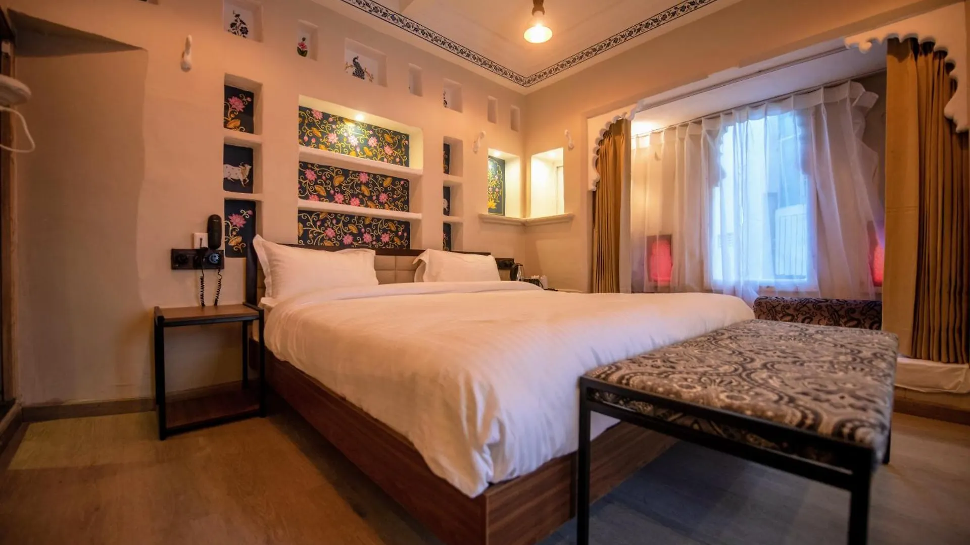 Otc By 4 Lal Ghat - My Downtown Hotels Udajpur