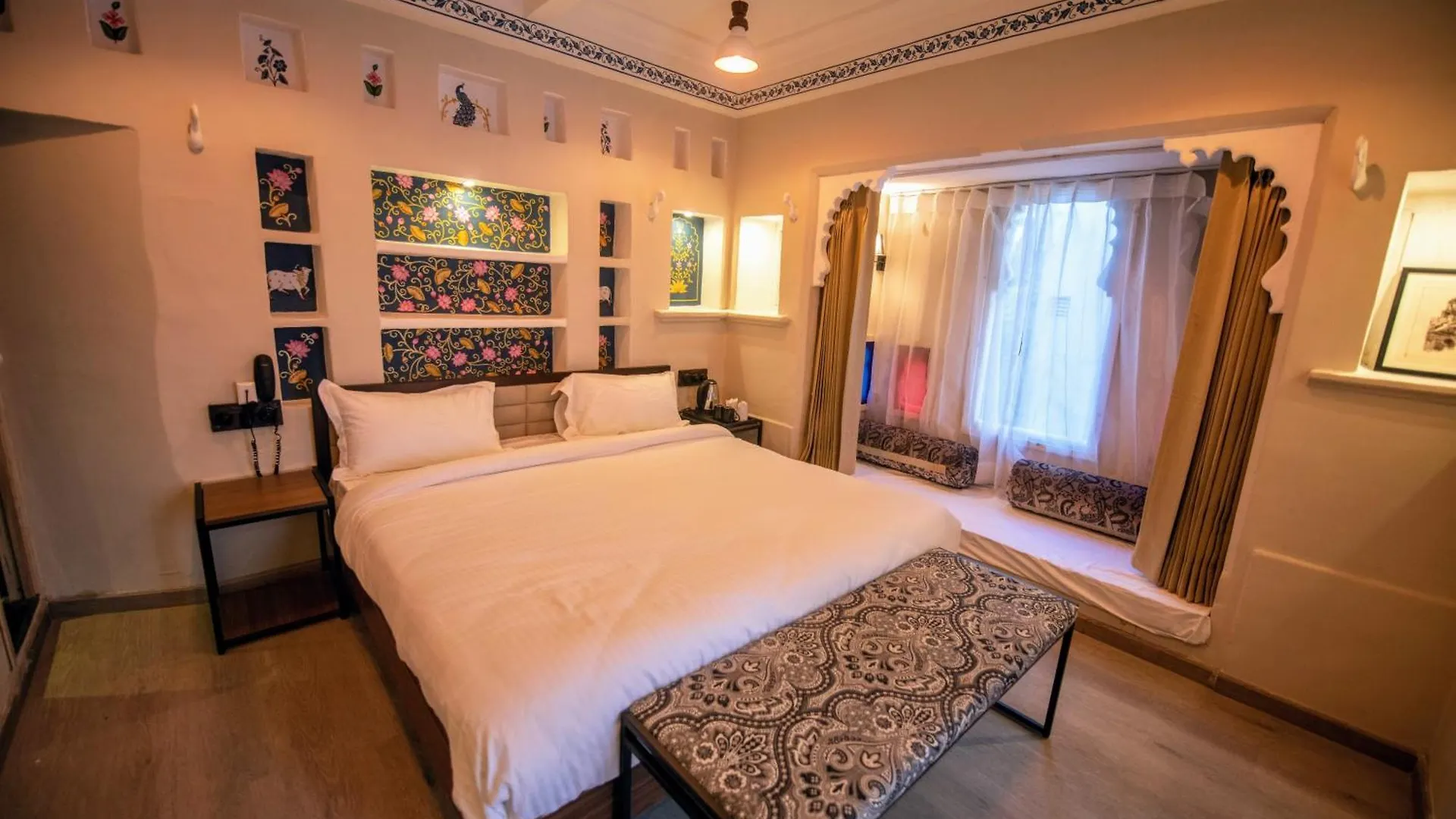 Otc By 4 Lal Ghat - My Downtown Hotels Udajpur